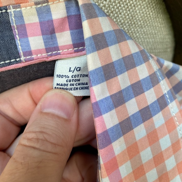 Tommy Bahama camp shirt - Picture 3 of 3